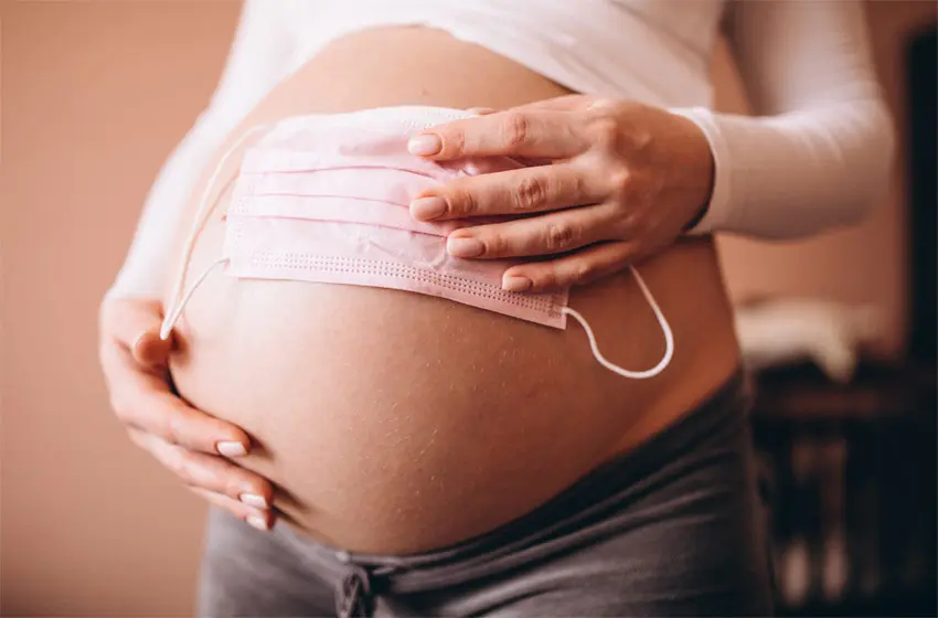 Una mujer murió por coronavirus luego de dar a luz en Rosario