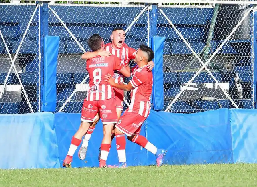 Empate entre San 
Martín y Atlético Paraná