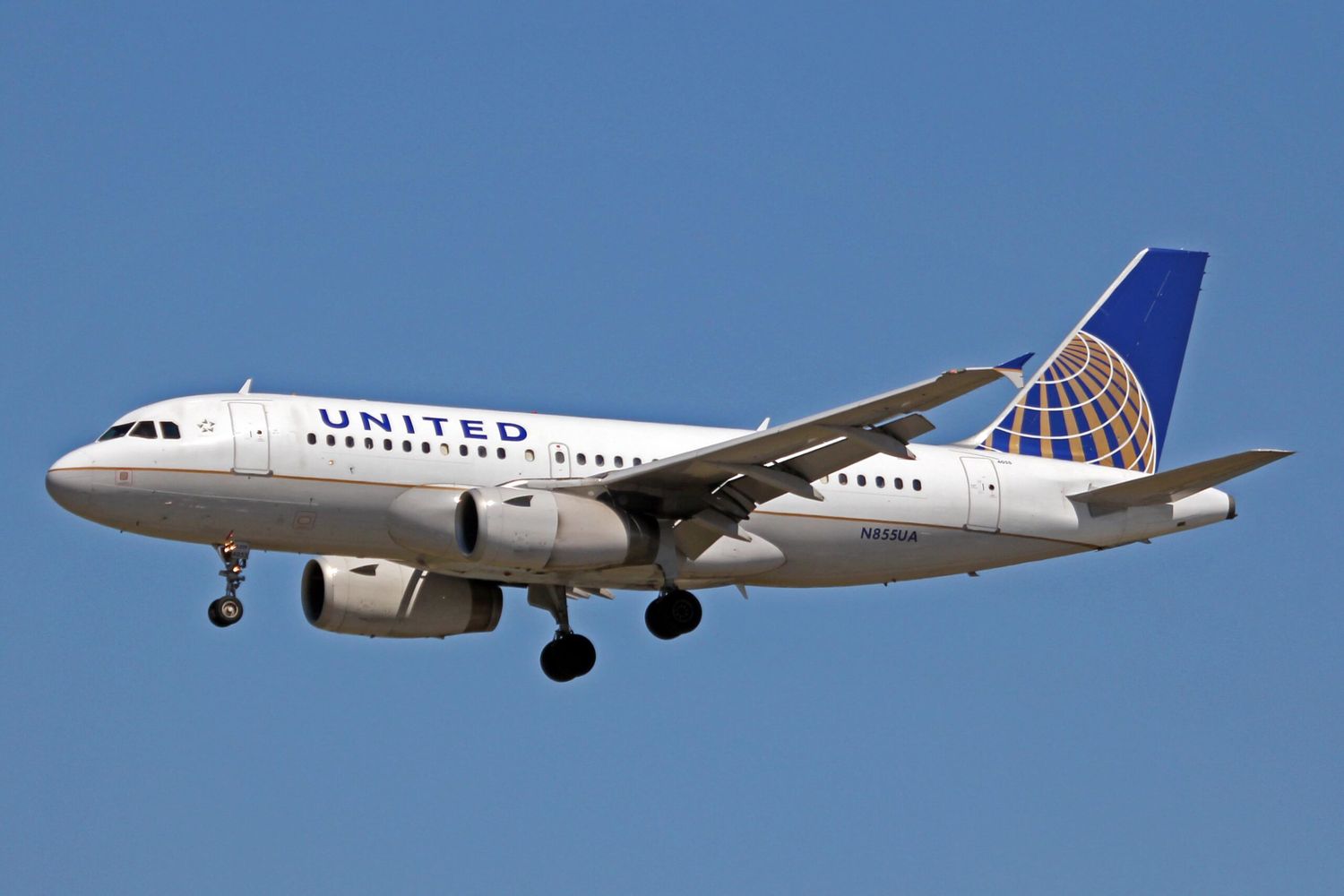 United Airlines boosts flights between Los Angeles and Vancouver