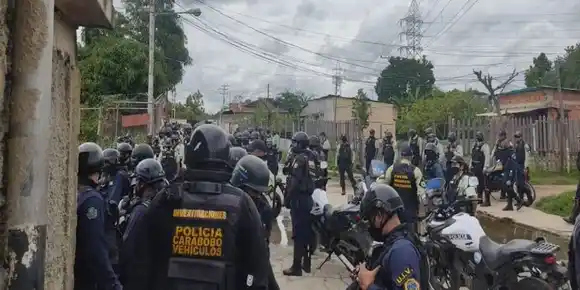TENSIÓN en Valencia: delincuentes matan a dos policías