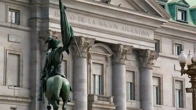 Bancarios convocan a un paro este viernes, pero solo en bancos públicos