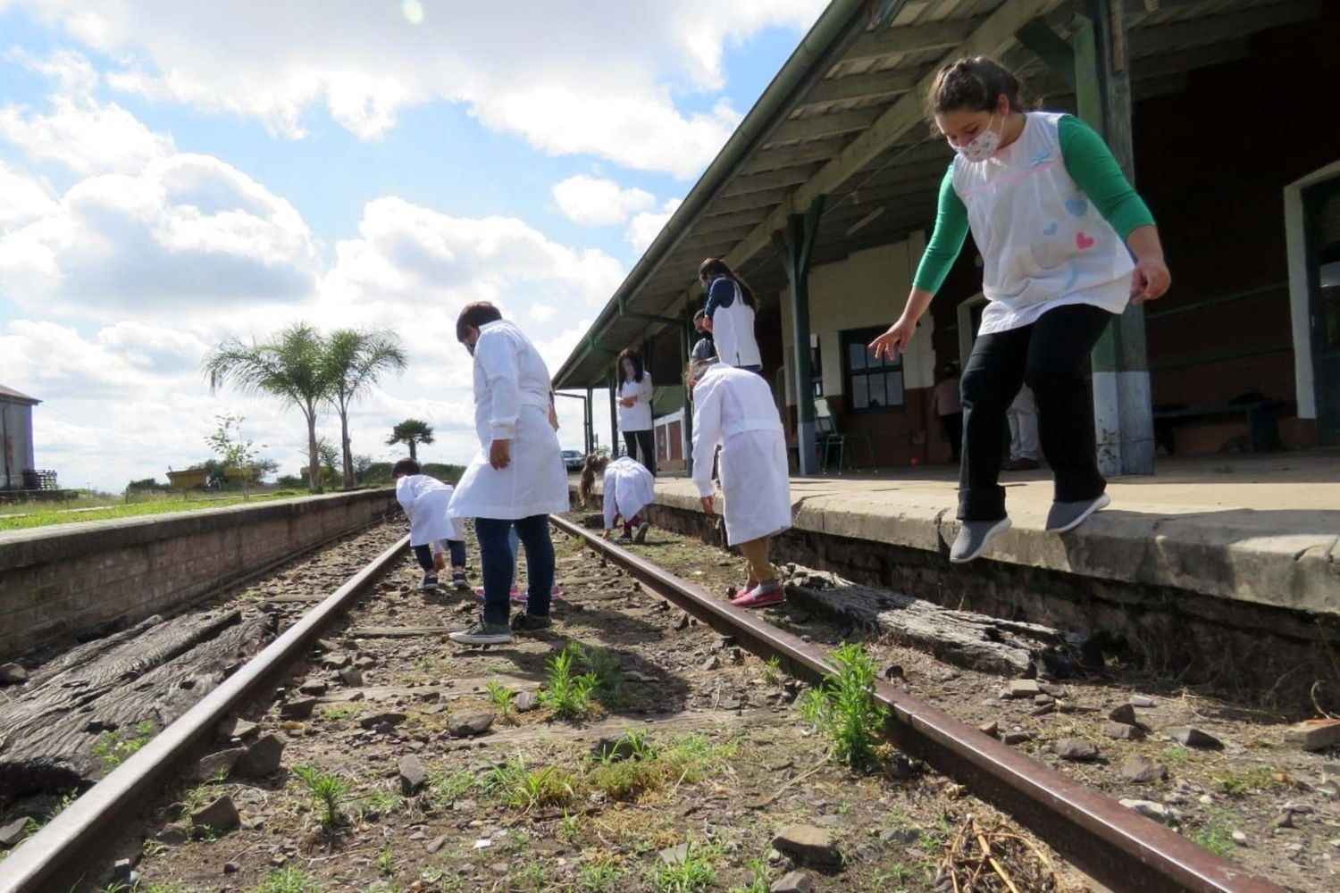 CGE: inicia investigación sobre secundaria rural