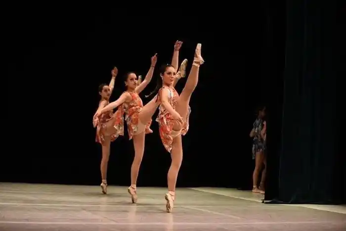 El Ballet Municipal celebrará su décimo aniversario con una gala en el Teatro del Fuerte