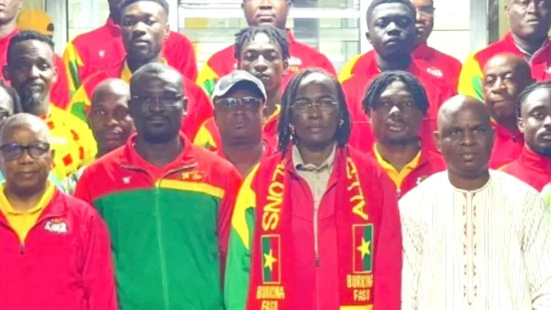 Los futbolistas de la Selección Sub 23 de Burkina Faso fueron recibidos como héroes en la capital del país africano.