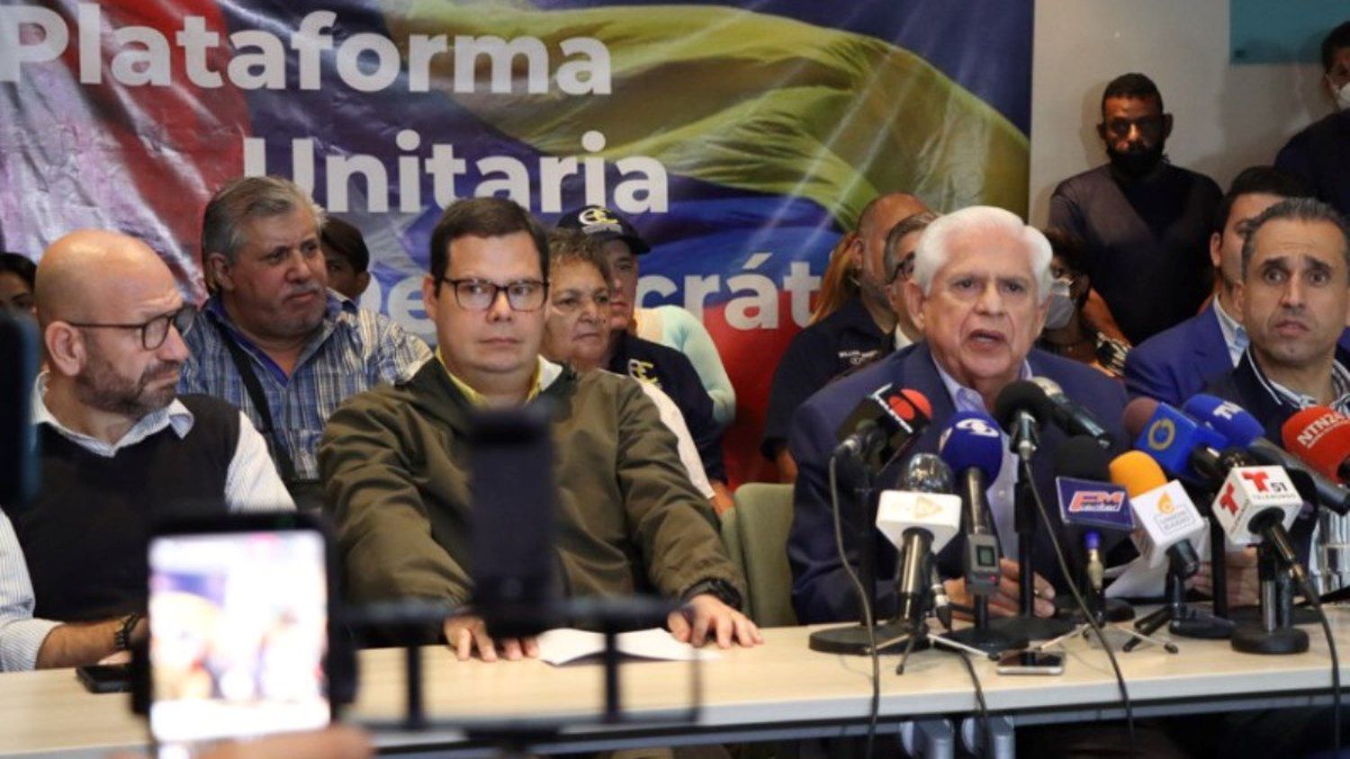 «Resulta estratégico mantenerlo en libertad»: Plataforma Unitaria sobre el exilio de Edmundo González