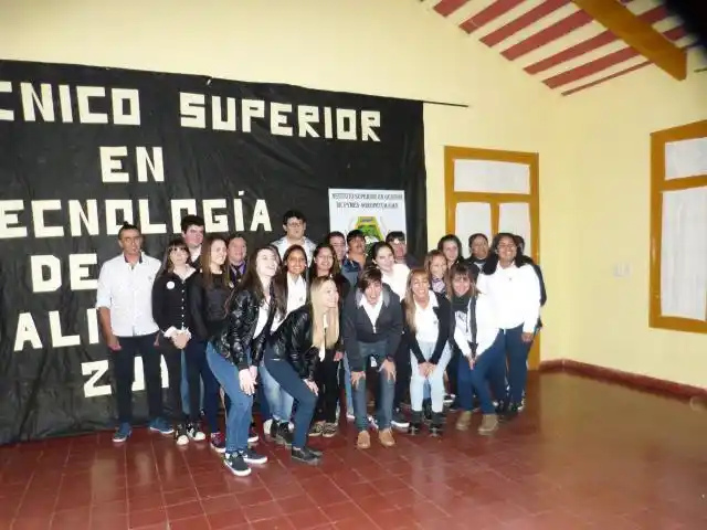 INAUGURACIÓN DE CARRERA TERCIARIA