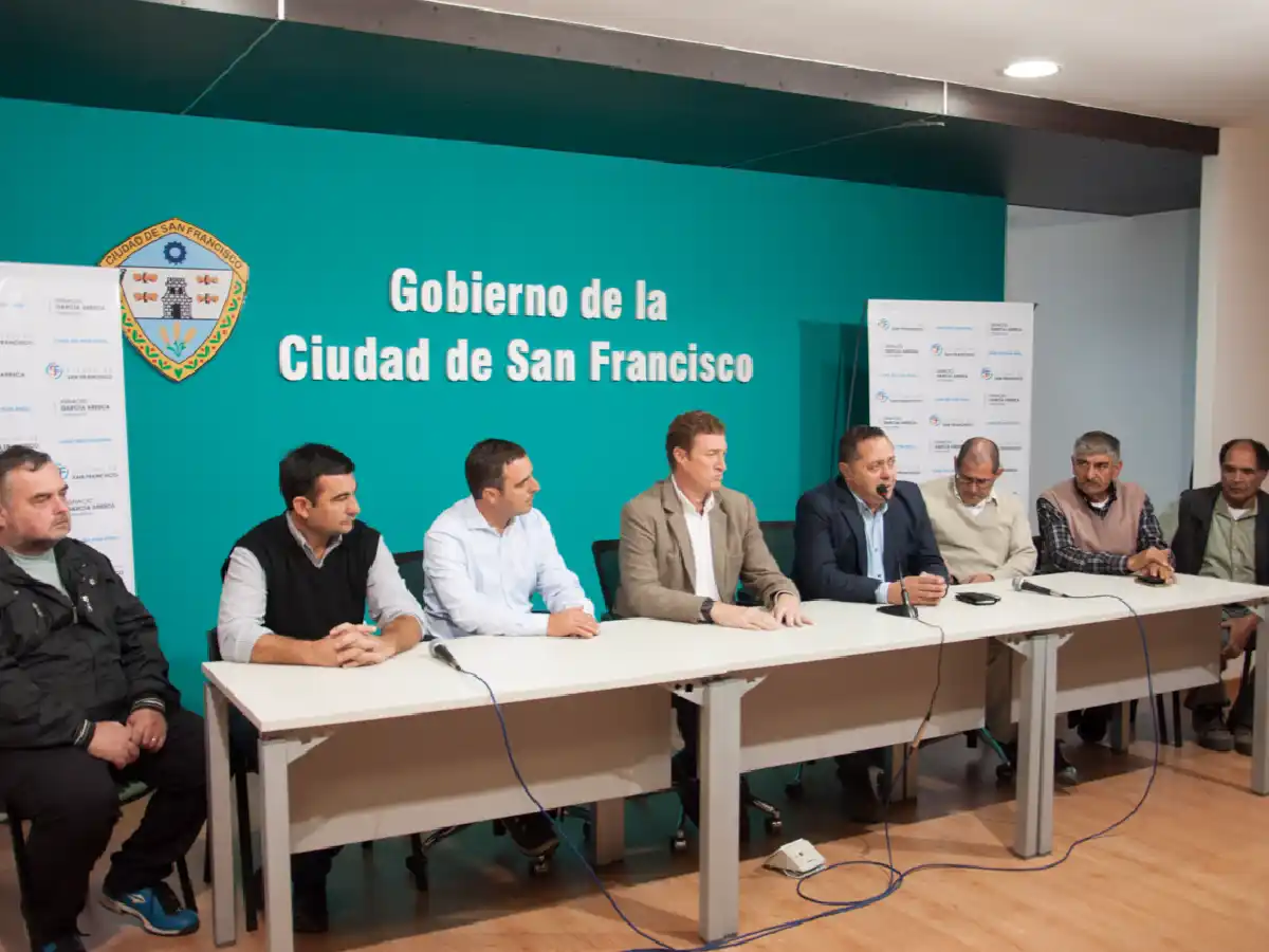 El martes comienza la campaña  de recolección de hojas secas