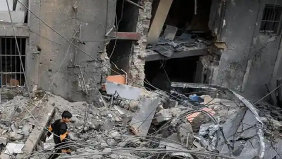 Israel BOMBARDEA el último hospital que funcionaba en la Franja de GAZA y causa repudio internacional