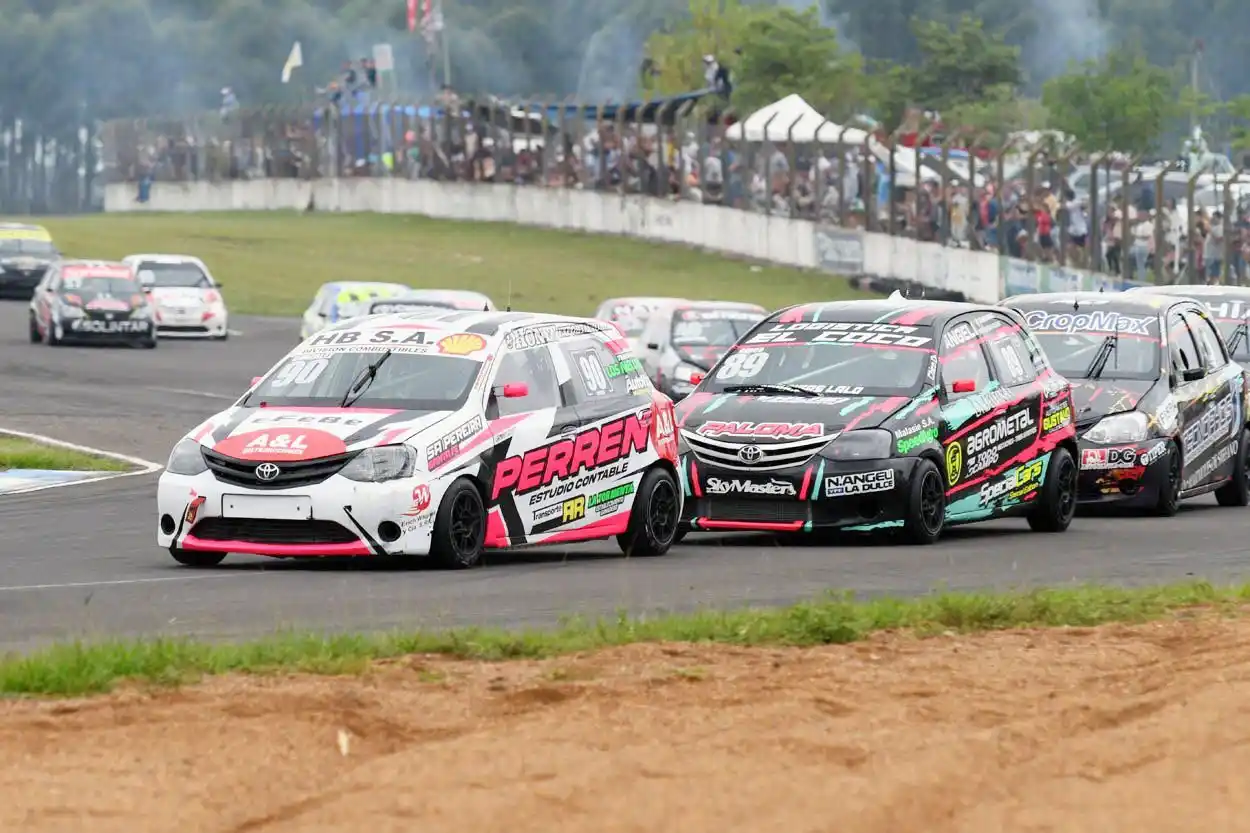 El Turismo Pista con sus tres clases ya está a pleno en Concordia