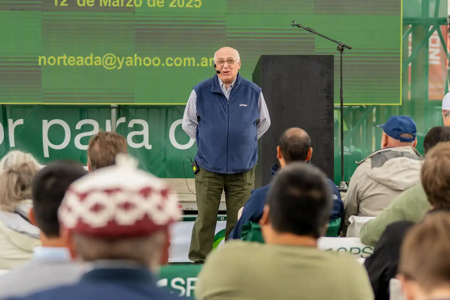 El clima y “un panorama más alentador” para la próxima campaña
