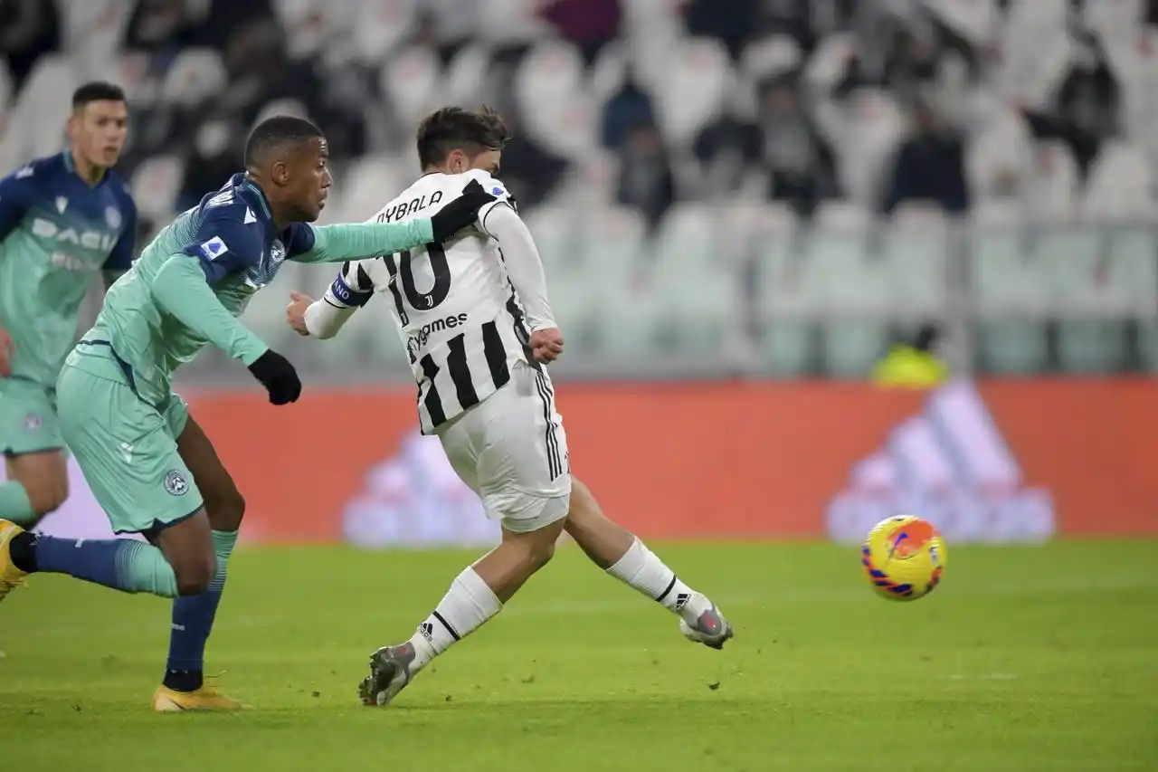 Dybala y un festejo especial en su gol para la victoria de Juventus