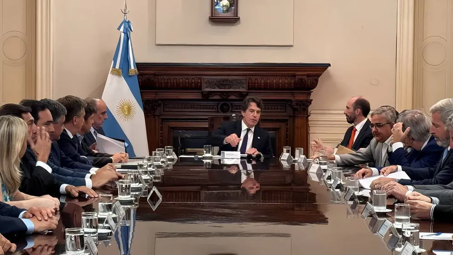 Reunión con gobernadores: Nación impulsará nueva Ley de Bases