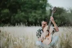 Damián Lemes se presenta hoy en Liebre de Marzo