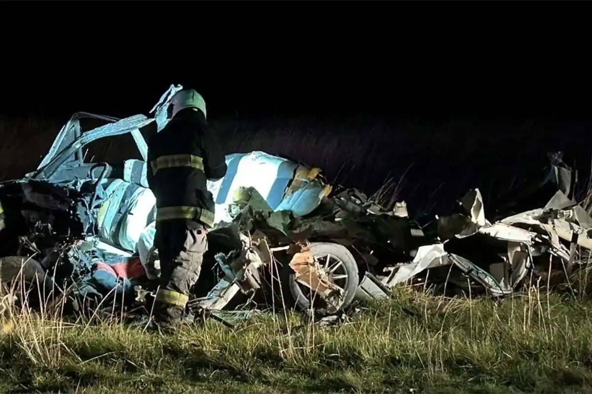 Tragedia en la Ruta 3: discutió con su pareja, provocó un choque intencional y murió