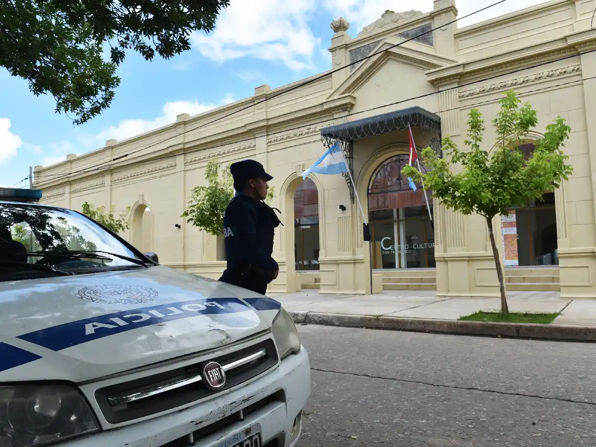 Custodiado y listo para  inaugurar: el Centro Cultural abriría en febrero   
