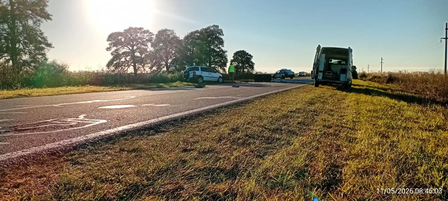 Grave accidente en Ruta 280S: una EcoSport chocó contra un tractor con acoplado - 5