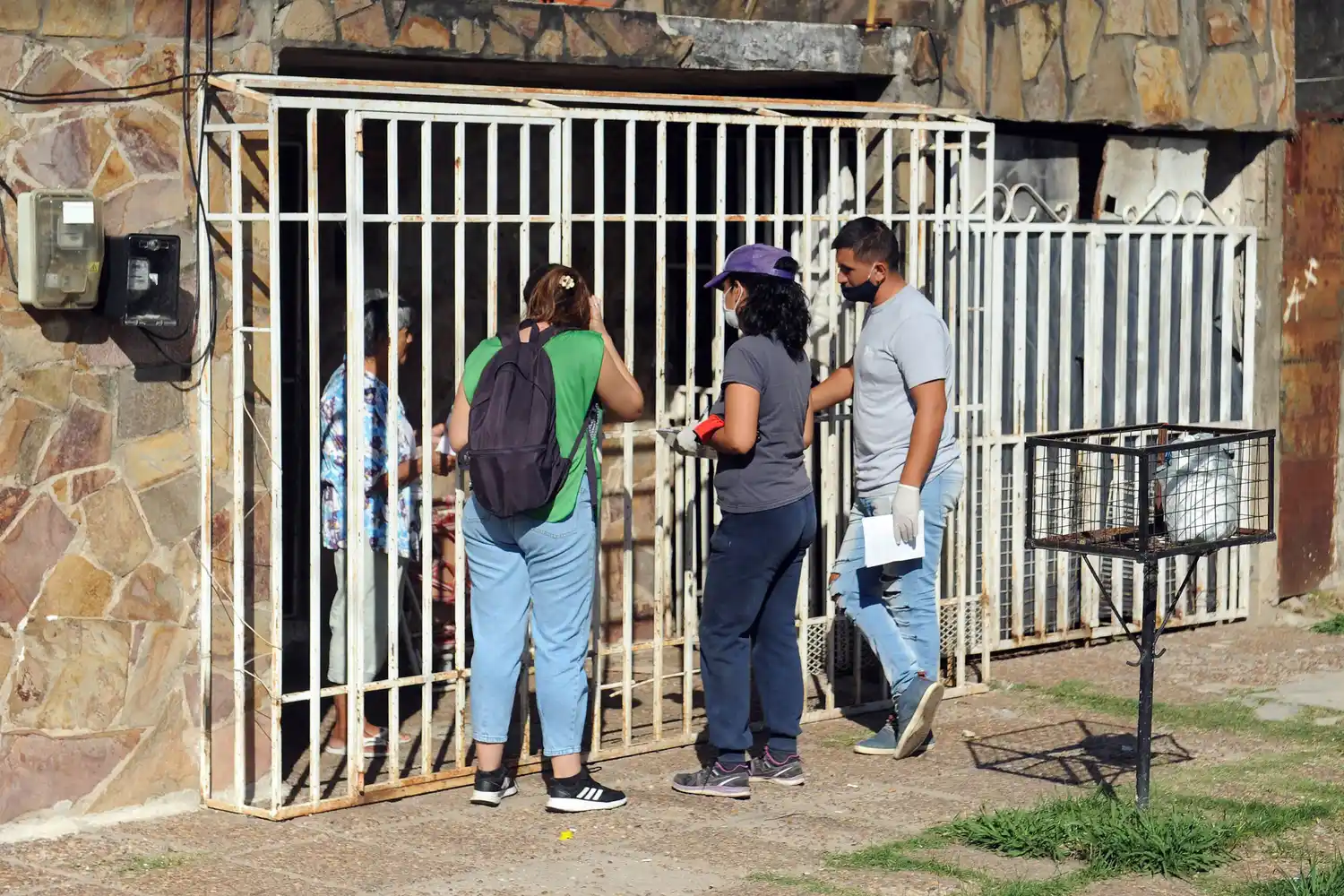 Continúan las tareas de descacharrado casa por casa