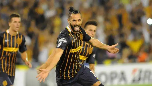 Gallardo sonríe: Larrondo jugará en River