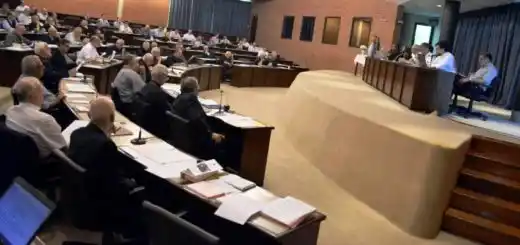 El Episcopado aceptó el reemplazo gradual de aportes estatales