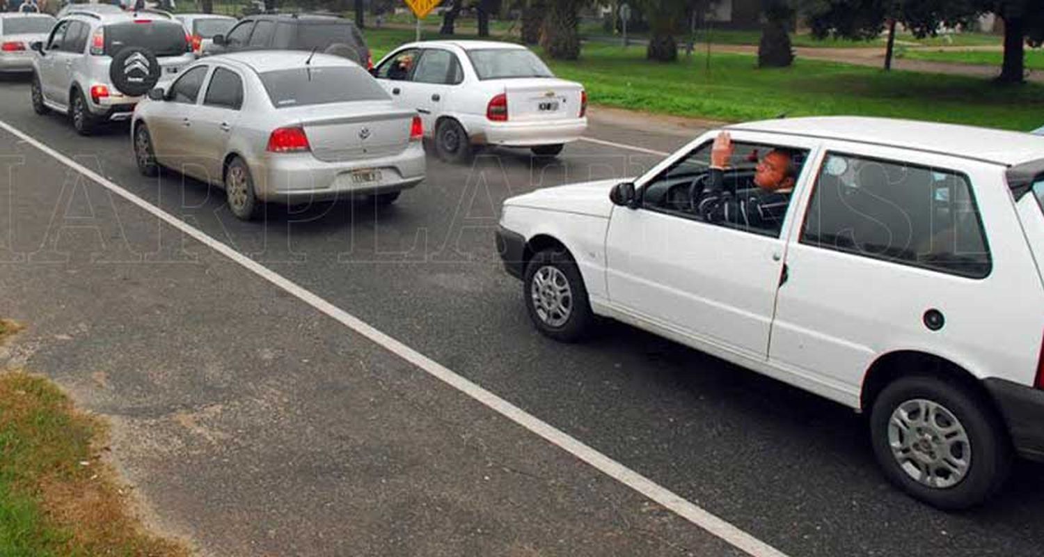 Significativa llegada de turistas por la Ruta 2 hacia Mar del Plata