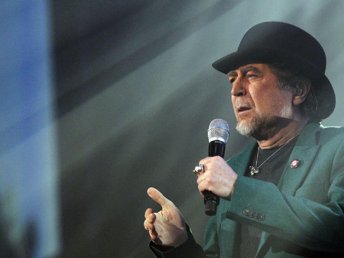 Operaron de urgencia por un derrame cerebral a Joaquín Sabina