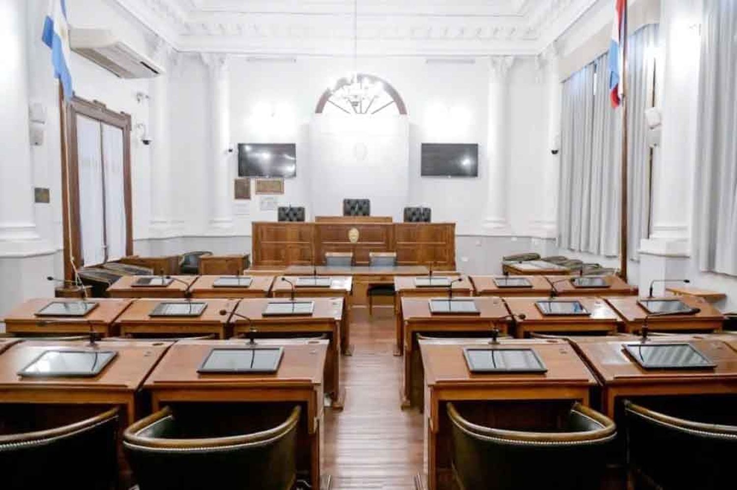 Este martes la Comisión de Presupuesto y Hacienda tratará la adhesión al RIGI y RINI