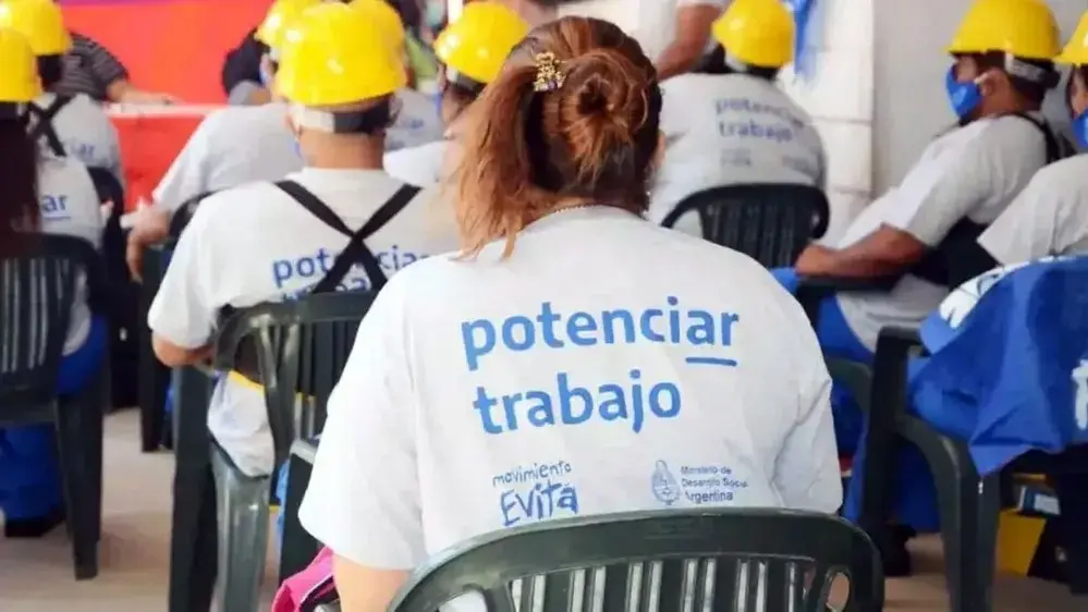 Los planes sociales en la mira.