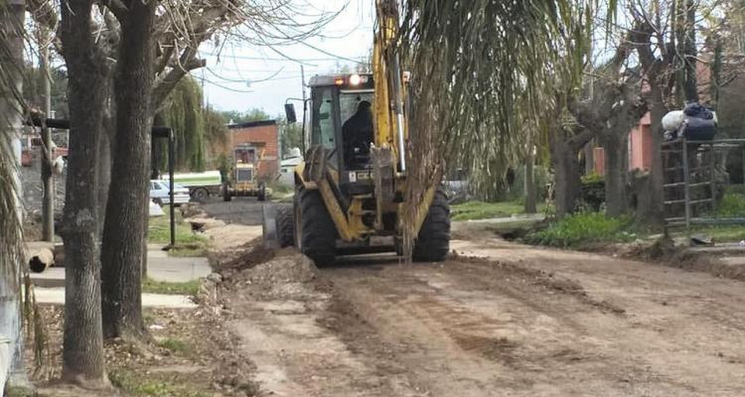 Carpeta asfáltica para otras 230 cuadras