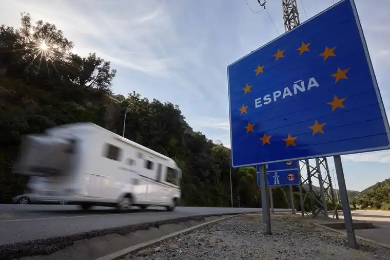 España reabrió fronteras