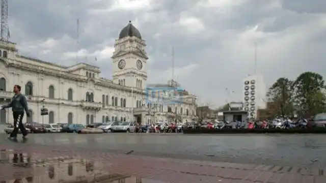 El gobernador Bordet confirmó la fecha de pago de sueldo y aguinaldo