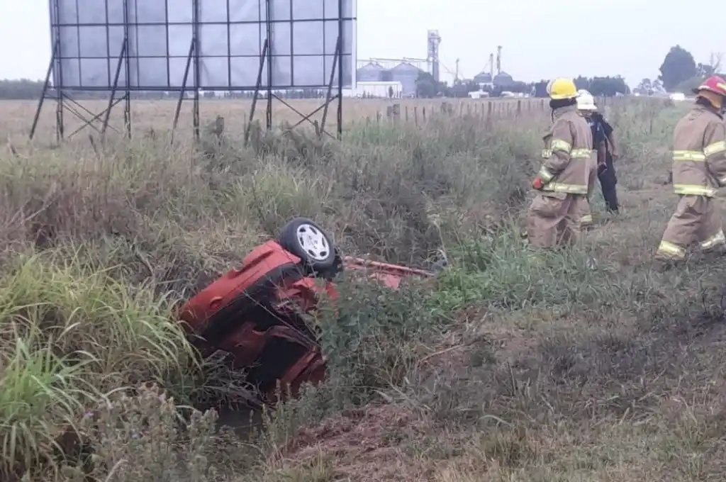 Un hombre murió tras volcar con su auto en ruta 19, altura San Agustín