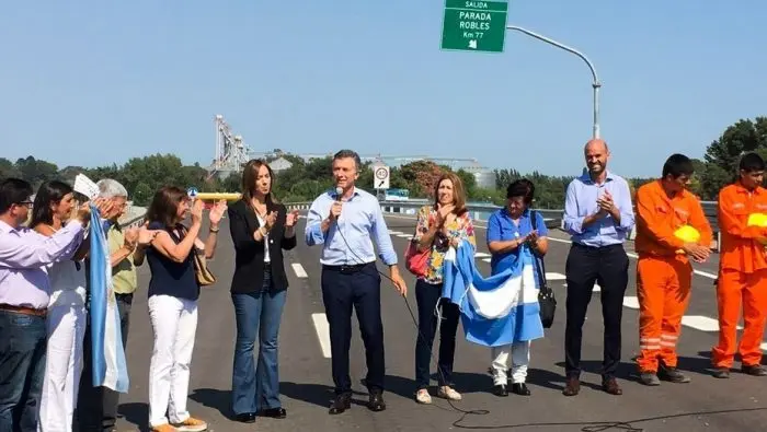 Macri y Vidal llamaron a encarar reformas «sin miedo a los que quieren defender privilegios»