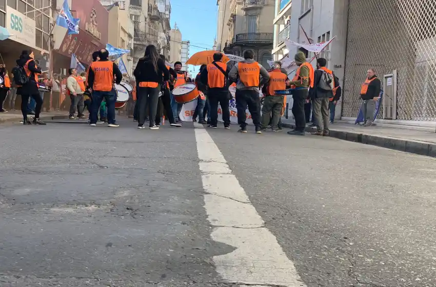 Paro de bancarios: «La oferta salarial de las cámaras es una burla»