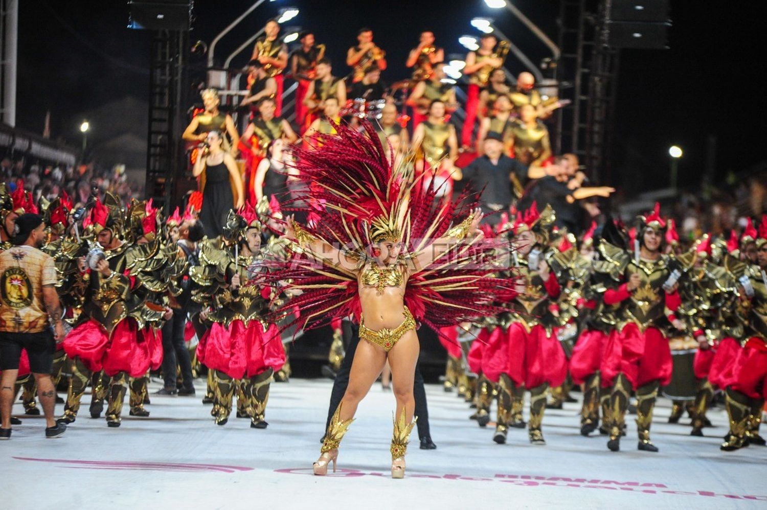 Se viene la segunda noche de Carnaval: cuál es el orden de desfile de las comparsas este sábado