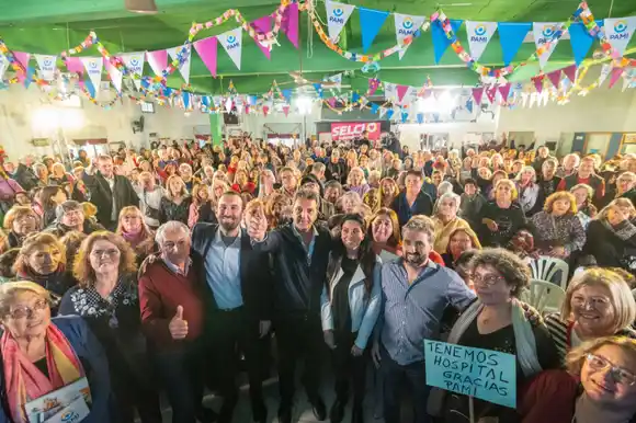 Hurlingham: Massa y Volnovich lanzaron nuevo pago del Programa Alimentario para jubilados afiliados a PAMI