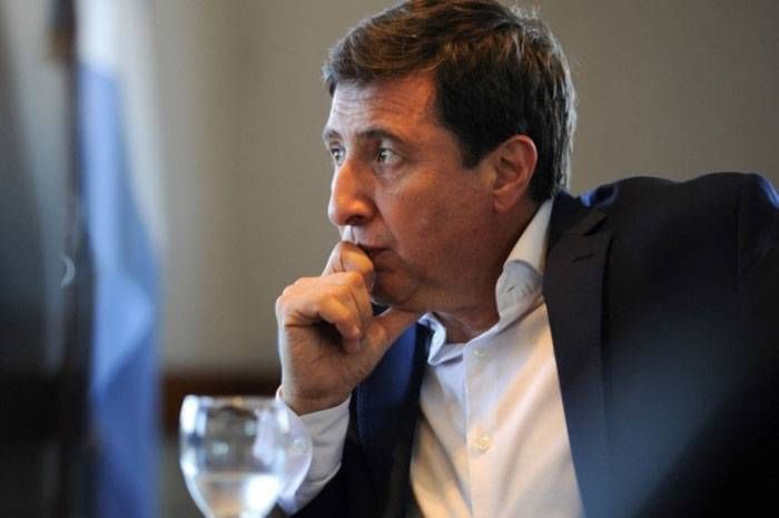 El Gobierno ya prepara nuevas  medidas ante el rebrote