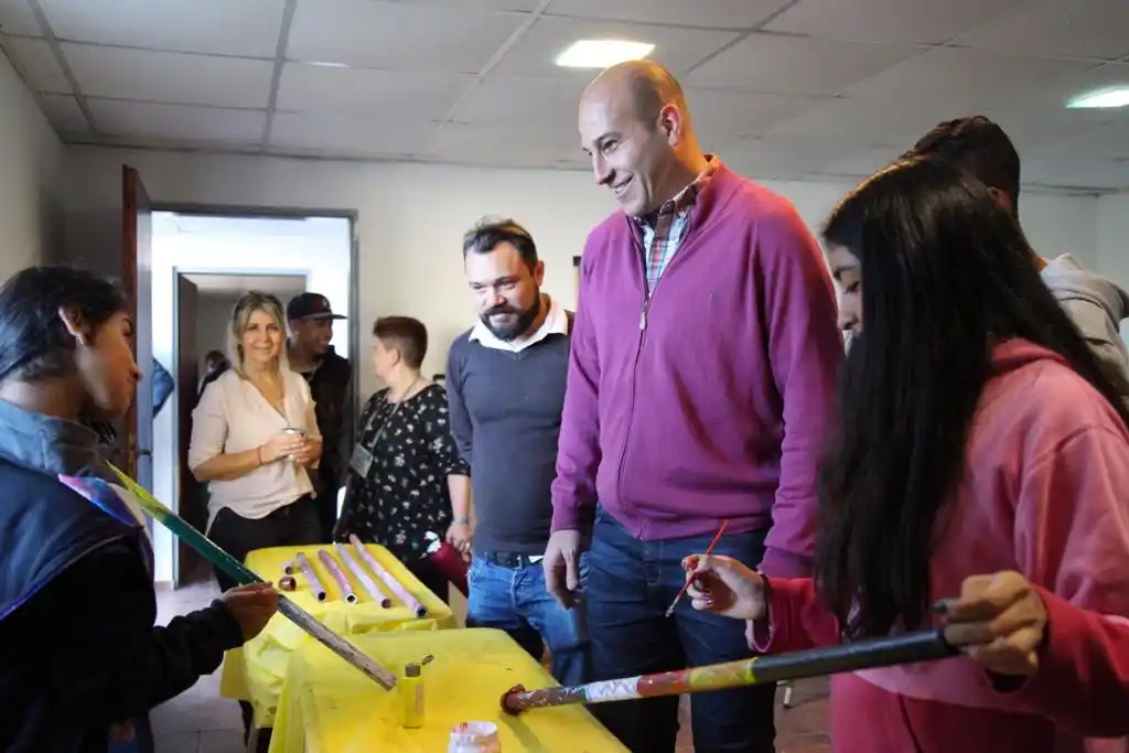 Molina celebró el Día del Reciclaje junto a chicos del programa Envión en Quilmes