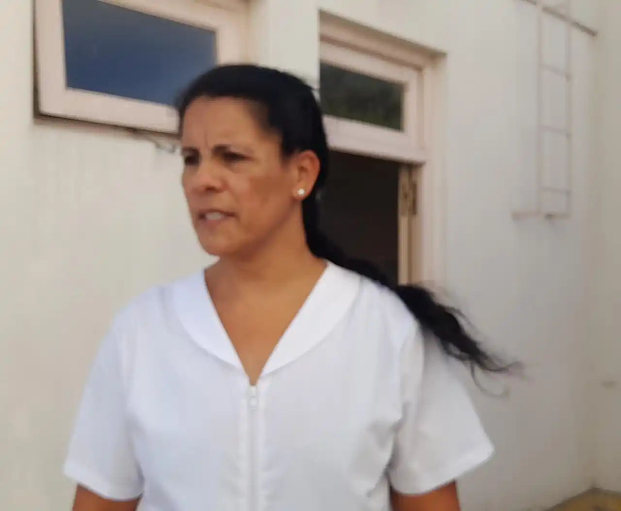 Ola de calor: en la Escuela Castelli pusieron dispensers con agua fría