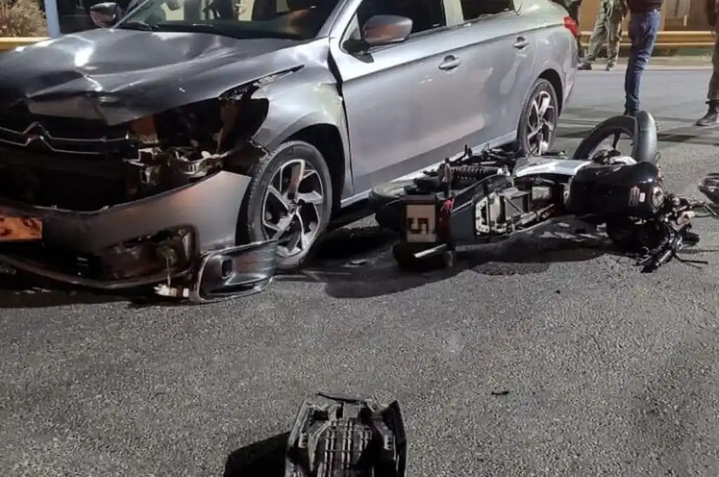 La imagen refleja la violencia que tuvo el encontronazo.