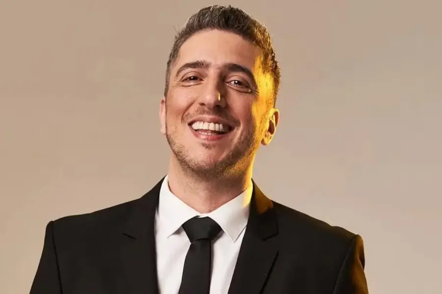 La emoción de Jey Mammon por la ovación que recibió en su vuelta al teatro: “Eternamente gracias”