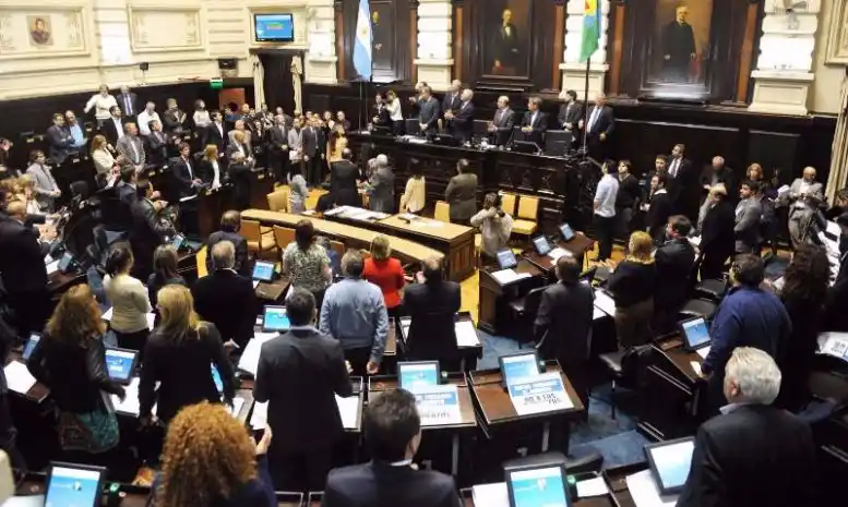 Diputados vota ley de ministerios y prórroga de emergencia en seguridad