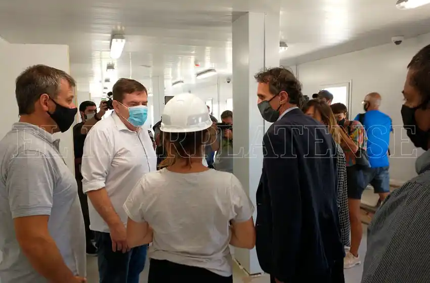 Katopodis recorrió el nuevo hospital modular de Mar del Plata: abrirá en febrero