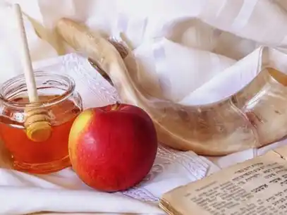 El Episcopado saludó a la comunidad judía por su Año Nuevo