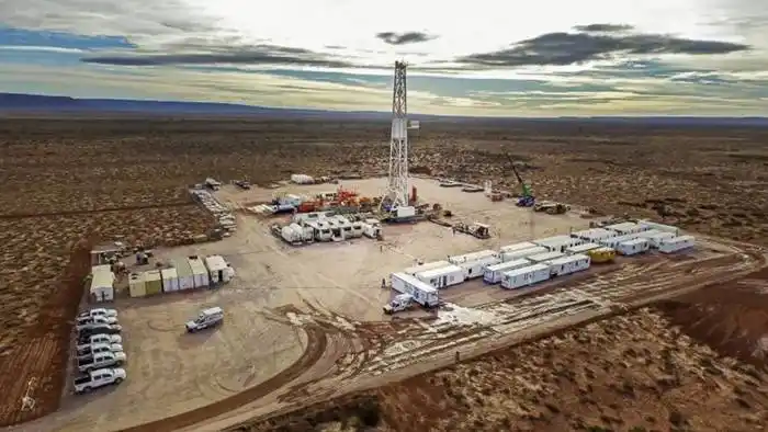 YPF impulsa proyectos para sumar valor y exportaciones a Vaca Muerta