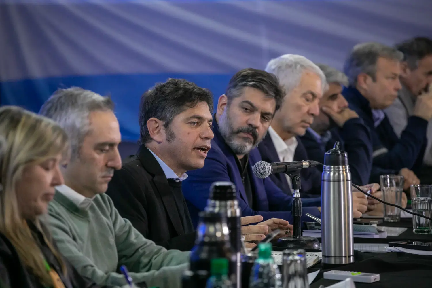 Kicillof y la construcción de una alternativa: No respondió a los cuestionamientos del cristinismo
