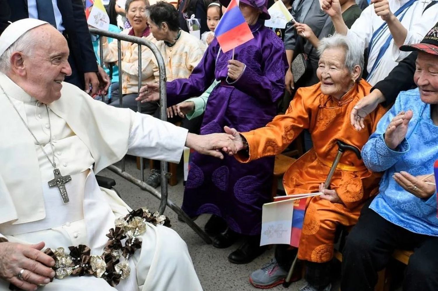 El Papa visita Mongolia