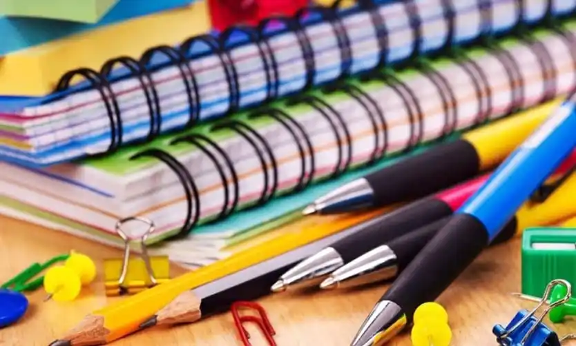 Para aprovechar y completar las mochilas de los estudiantes.