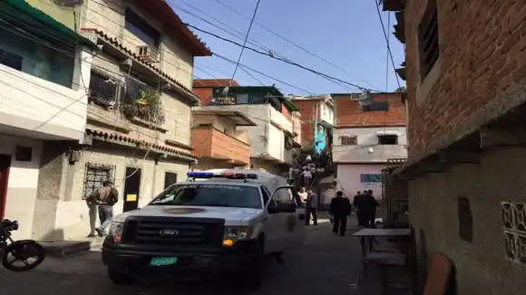 UNO PERTENECÍA A LA BANDA DEL WILEXIS: pistoleros asesinan a dos jóvenes en Petare