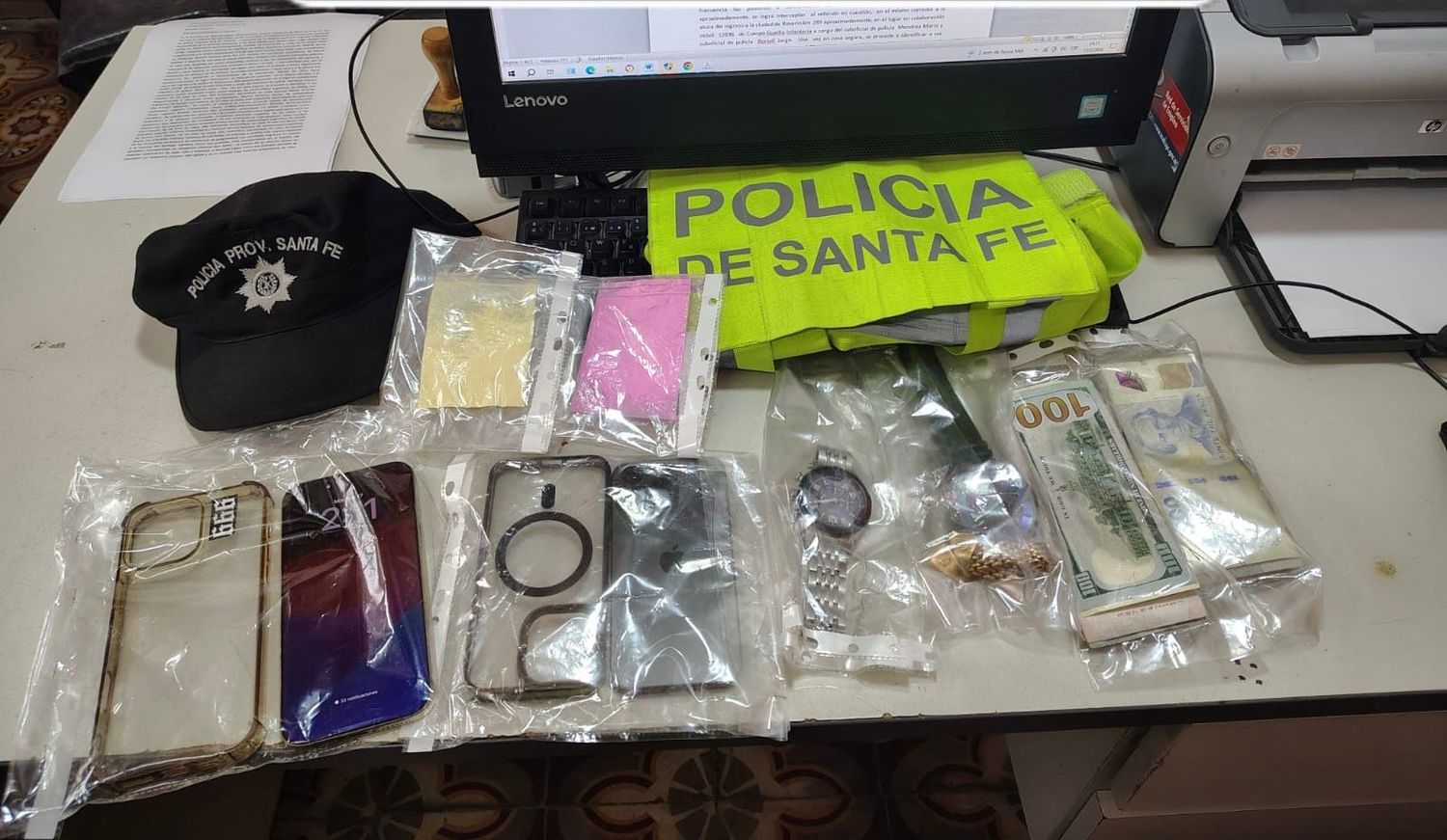 Fuga y persecución a alta velocidad en la autopista Rosario–Buenos Aires: dos hombres detenidos