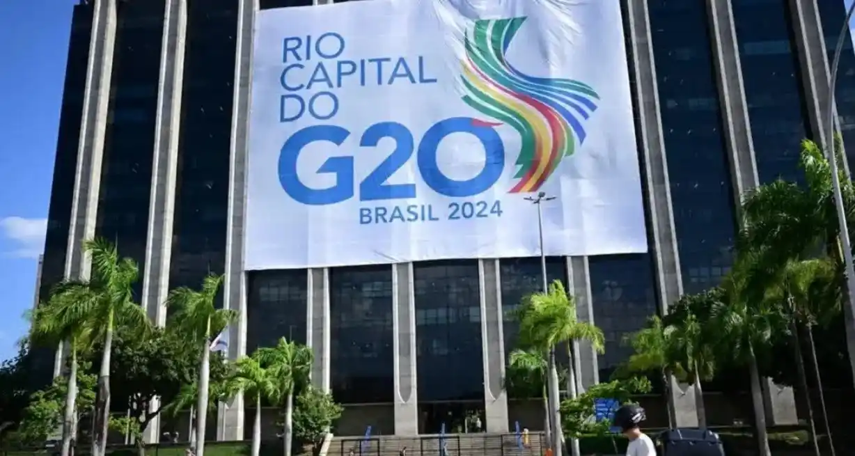 En la cumbre de Brasil también está previsto el debate sobre cuestiones geopolíticas "muy preocupantes", para sus países miembros como la guerra en Ucrania y la desesperante situación en la Franja de Gaza.